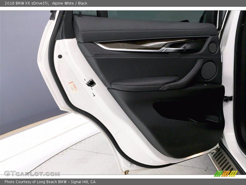 Alpine White / Black 2018 BMW X6 sDrive35i