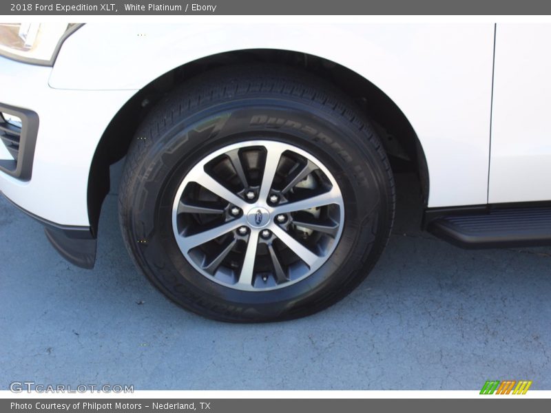 White Platinum / Ebony 2018 Ford Expedition XLT
