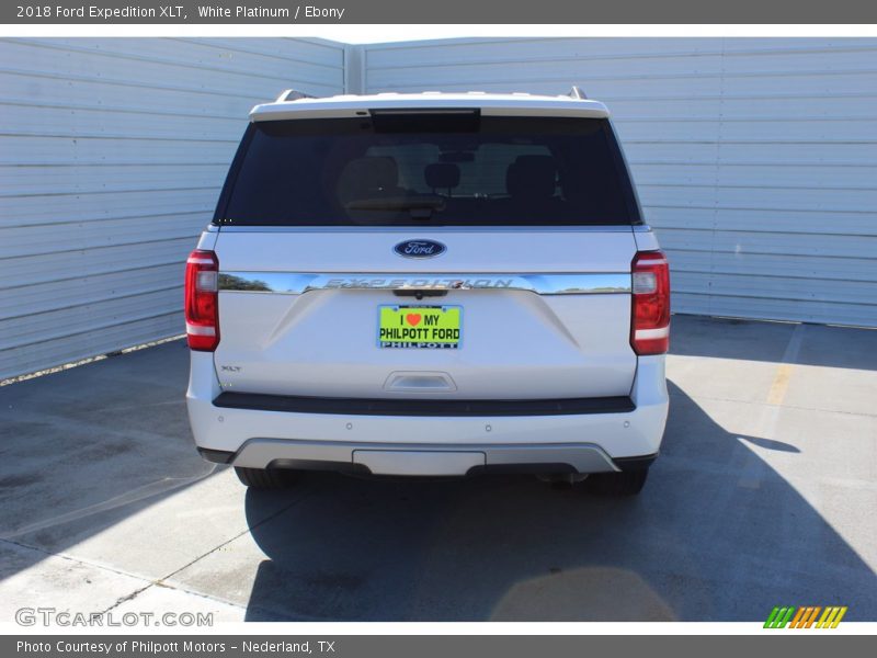 White Platinum / Ebony 2018 Ford Expedition XLT