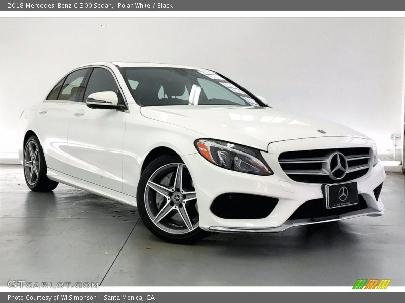 Front 3/4 View of 2018 C 300 Sedan