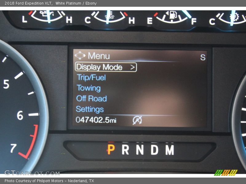 White Platinum / Ebony 2018 Ford Expedition XLT