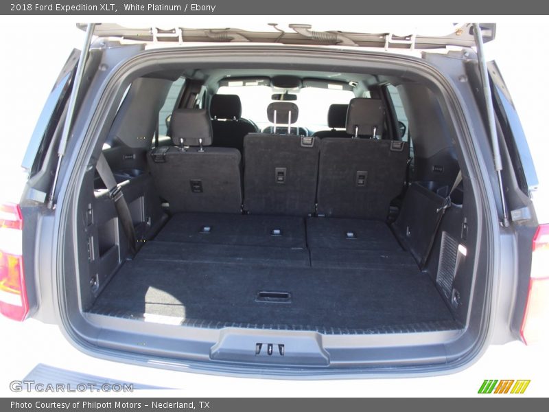 White Platinum / Ebony 2018 Ford Expedition XLT