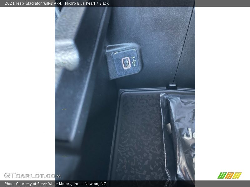 Hydro Blue Pearl / Black 2021 Jeep Gladiator Willys 4x4