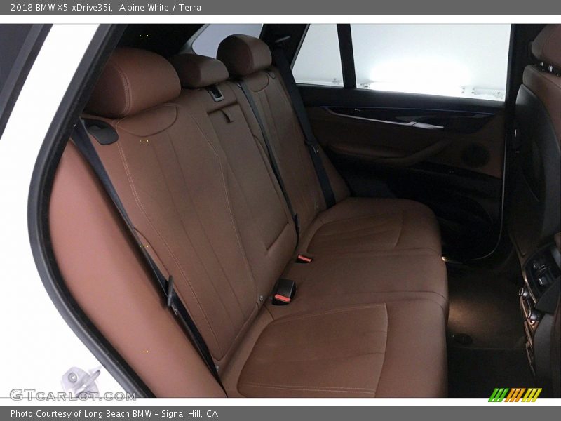 Alpine White / Terra 2018 BMW X5 xDrive35i