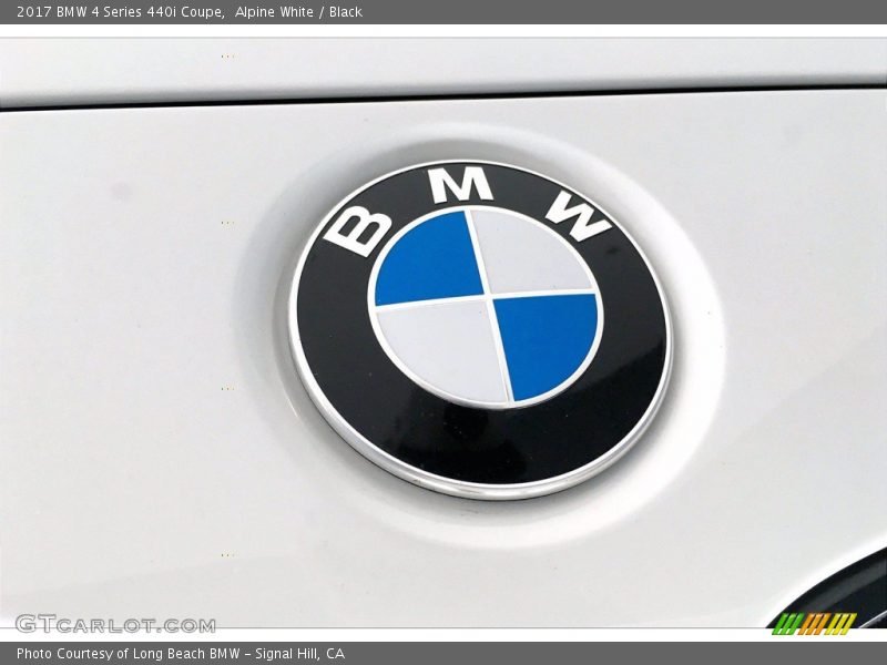  2017 4 Series 440i Coupe Logo