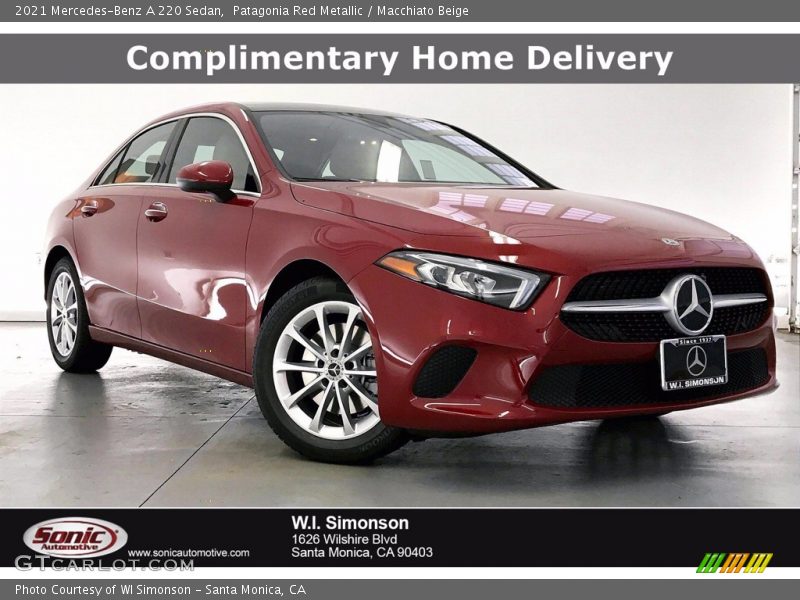 Patagonia Red Metallic / Macchiato Beige 2021 Mercedes-Benz A 220 Sedan