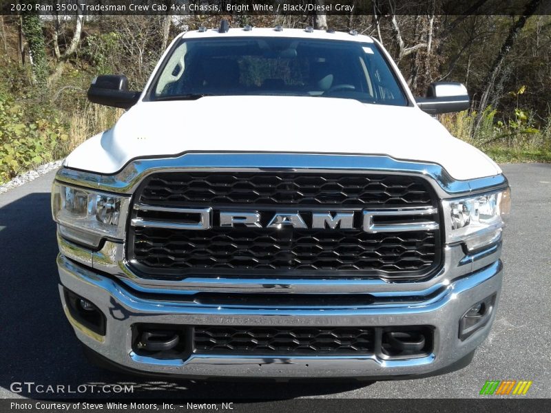 Bright White / Black/Diesel Gray 2020 Ram 3500 Tradesman Crew Cab 4x4 Chassis