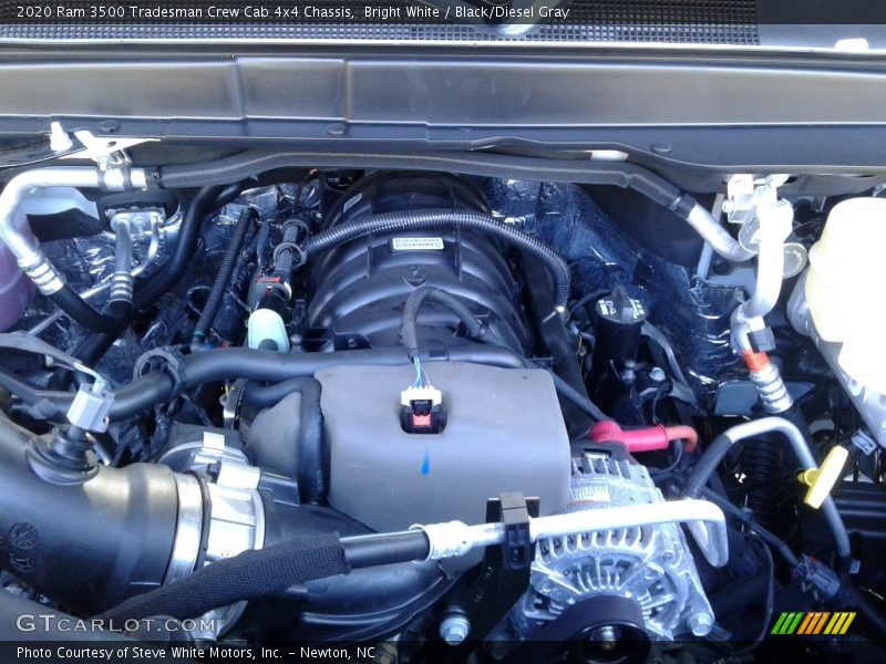 Bright White / Black/Diesel Gray 2020 Ram 3500 Tradesman Crew Cab 4x4 Chassis