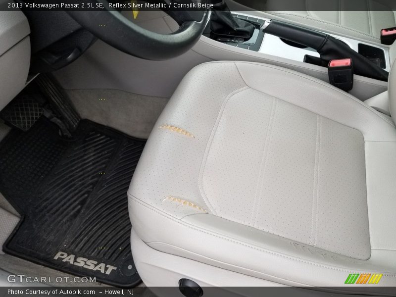 Reflex Silver Metallic / Cornsilk Beige 2013 Volkswagen Passat 2.5L SE