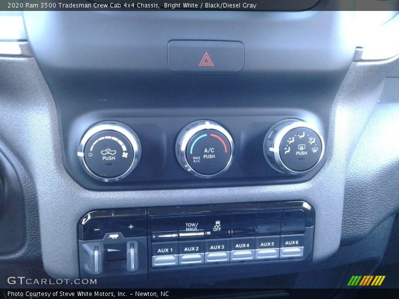 Bright White / Black/Diesel Gray 2020 Ram 3500 Tradesman Crew Cab 4x4 Chassis