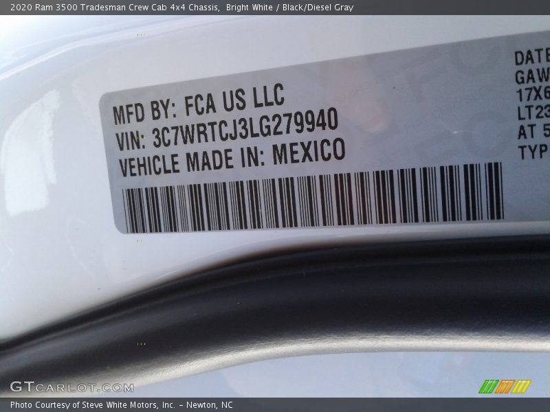 Bright White / Black/Diesel Gray 2020 Ram 3500 Tradesman Crew Cab 4x4 Chassis