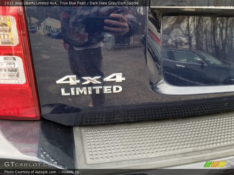 True Blue Pearl / Dark Slate Gray/Dark Saddle 2012 Jeep Liberty Limited 4x4