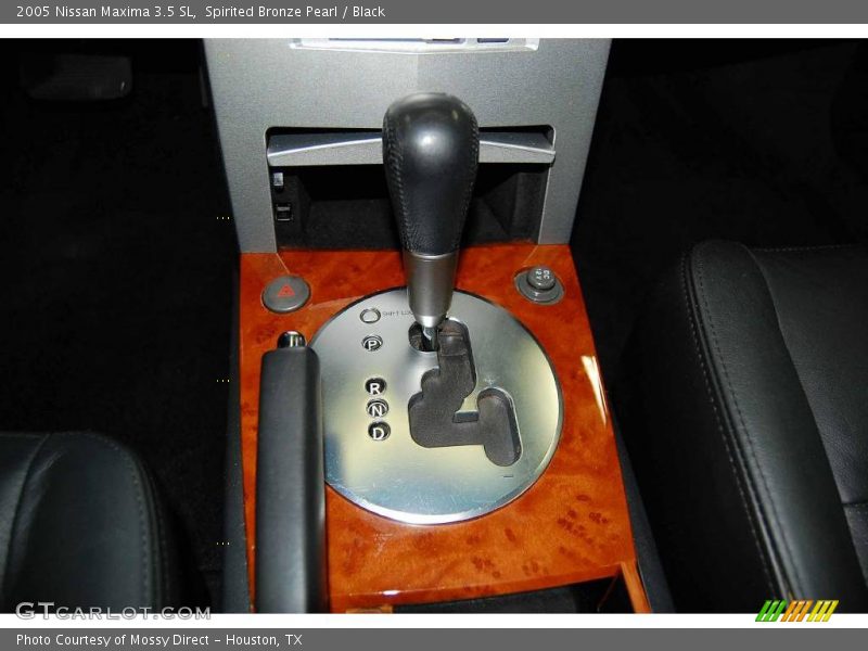 Spirited Bronze Pearl / Black 2005 Nissan Maxima 3.5 SL