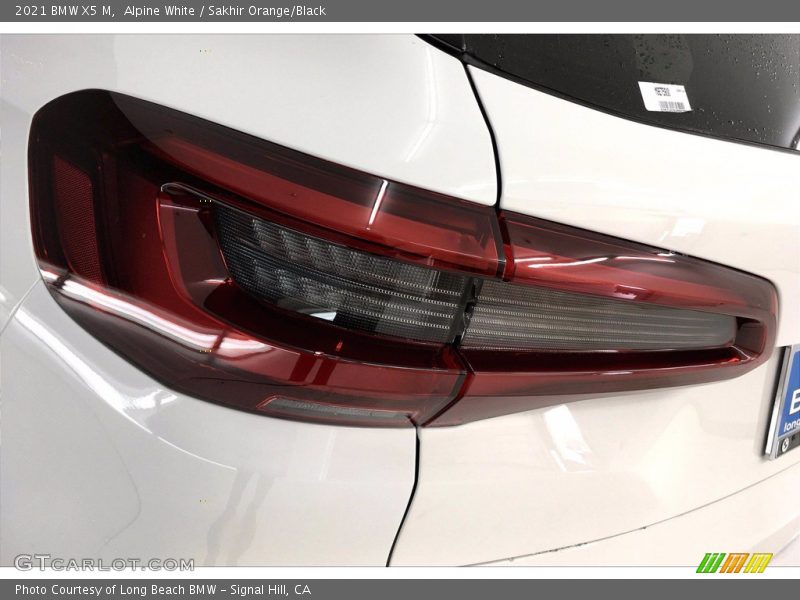 Alpine White / Sakhir Orange/Black 2021 BMW X5 M