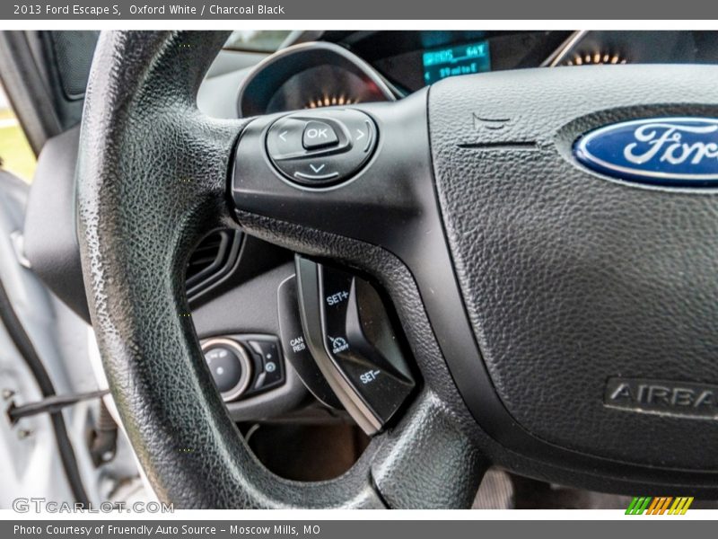 Oxford White / Charcoal Black 2013 Ford Escape S