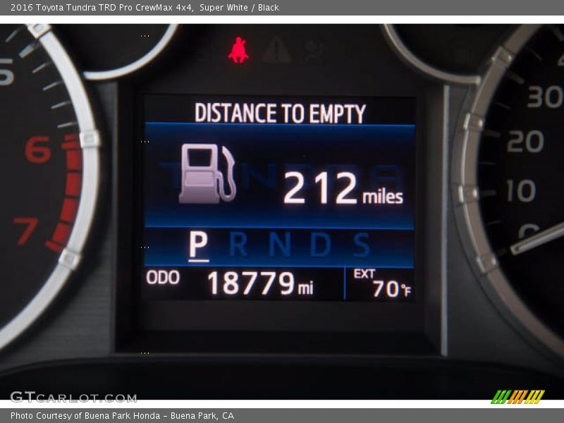 Super White / Black 2016 Toyota Tundra TRD Pro CrewMax 4x4