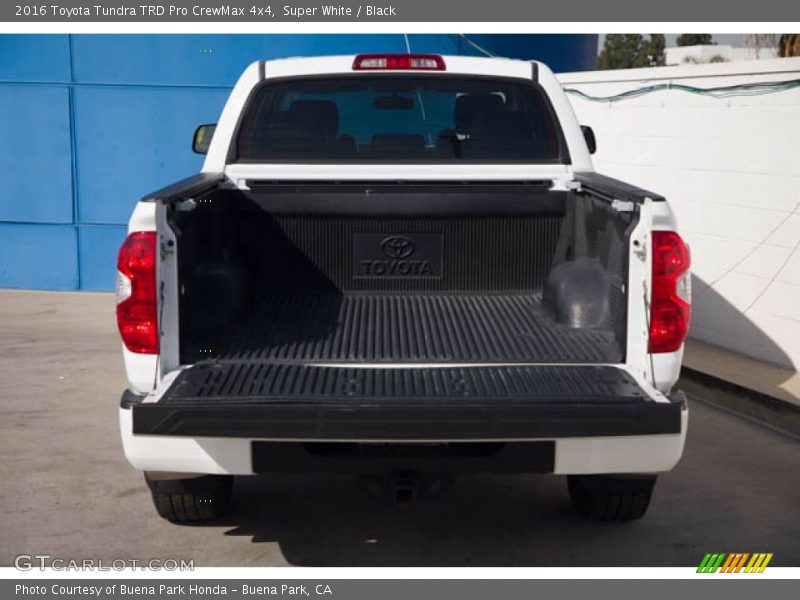 Super White / Black 2016 Toyota Tundra TRD Pro CrewMax 4x4