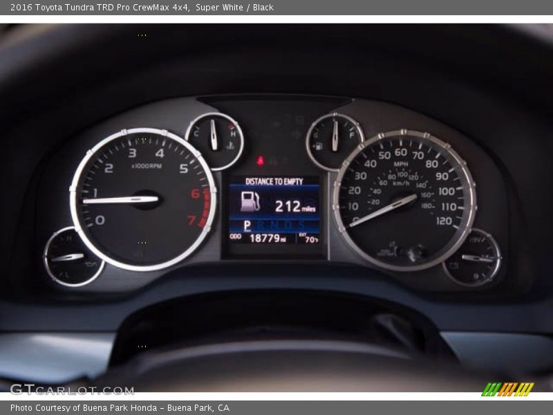 Super White / Black 2016 Toyota Tundra TRD Pro CrewMax 4x4