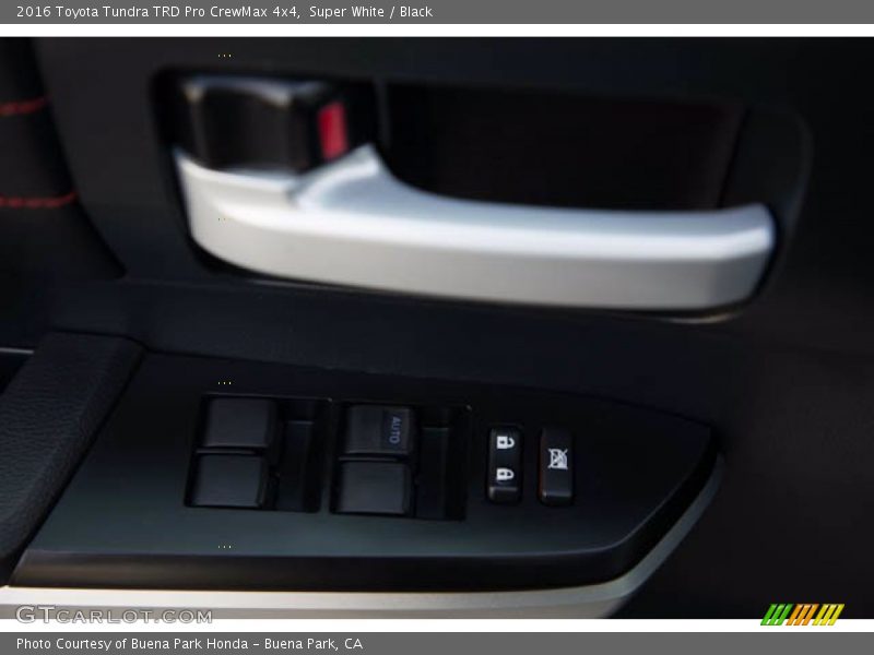Super White / Black 2016 Toyota Tundra TRD Pro CrewMax 4x4