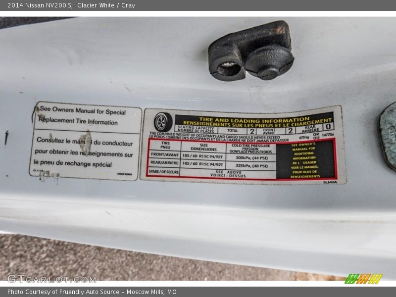 Glacier White / Gray 2014 Nissan NV200 S