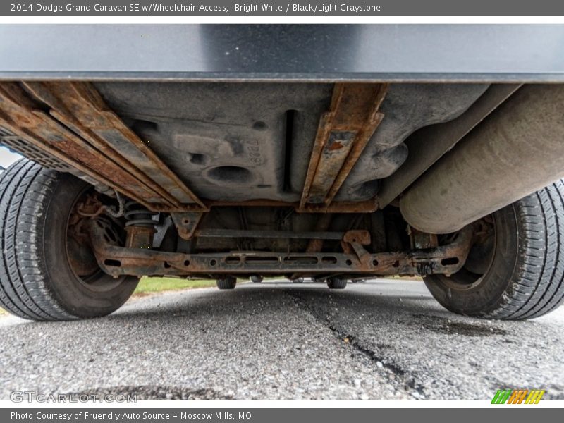 Bright White / Black/Light Graystone 2014 Dodge Grand Caravan SE w/Wheelchair Access