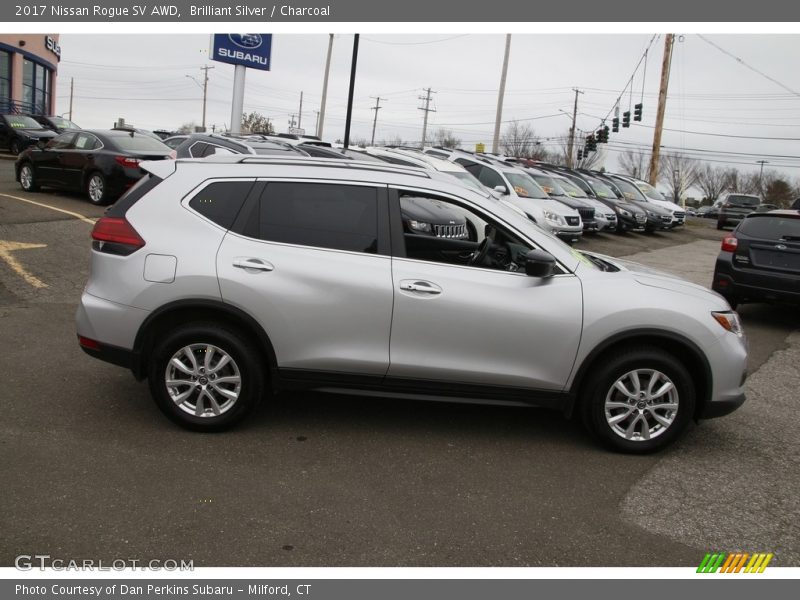 Brilliant Silver / Charcoal 2017 Nissan Rogue SV AWD