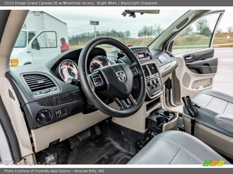  2014 Grand Caravan SE w/Wheelchair Access Black/Light Graystone Interior