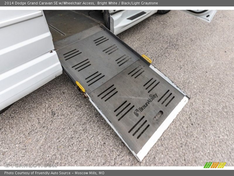 Bright White / Black/Light Graystone 2014 Dodge Grand Caravan SE w/Wheelchair Access