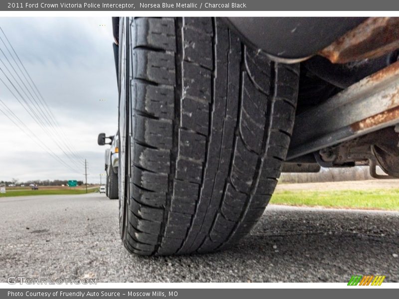 Norsea Blue Metallic / Charcoal Black 2011 Ford Crown Victoria Police Interceptor