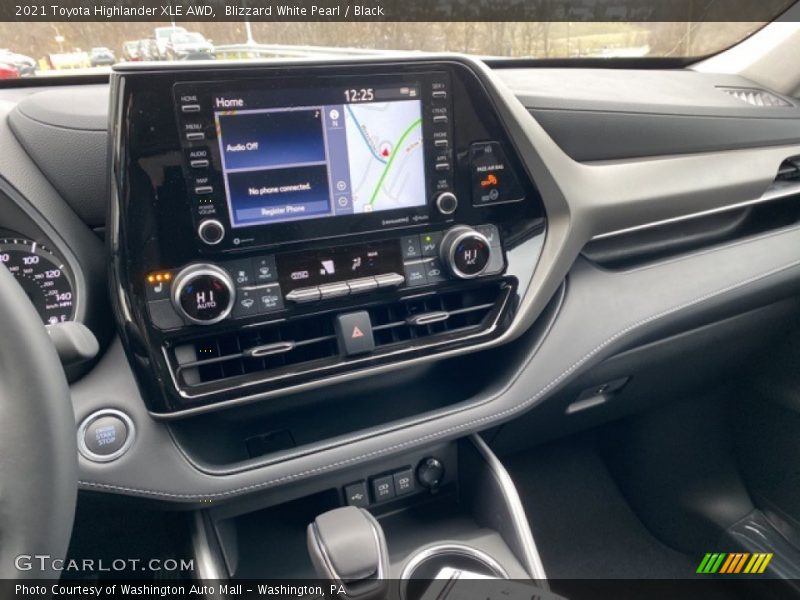 Blizzard White Pearl / Black 2021 Toyota Highlander XLE AWD