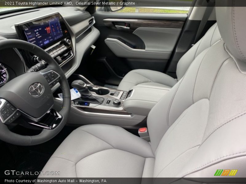 Celestial Silver Metallic / Graphite 2021 Toyota Highlander Limited AWD