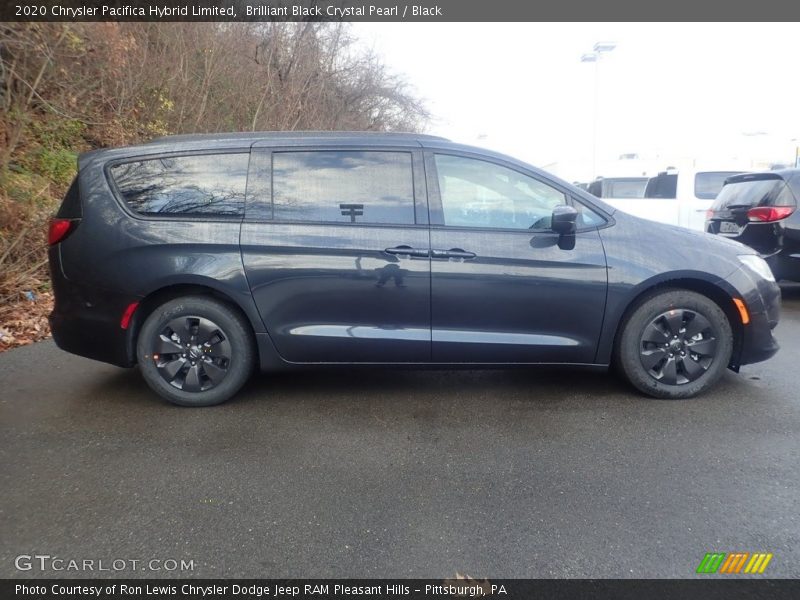 Brilliant Black Crystal Pearl / Black 2020 Chrysler Pacifica Hybrid Limited
