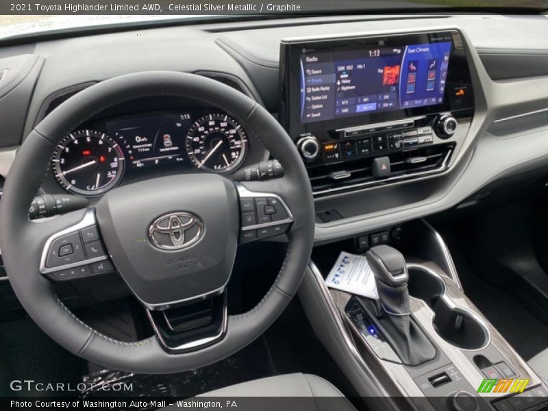 Celestial Silver Metallic / Graphite 2021 Toyota Highlander Limited AWD