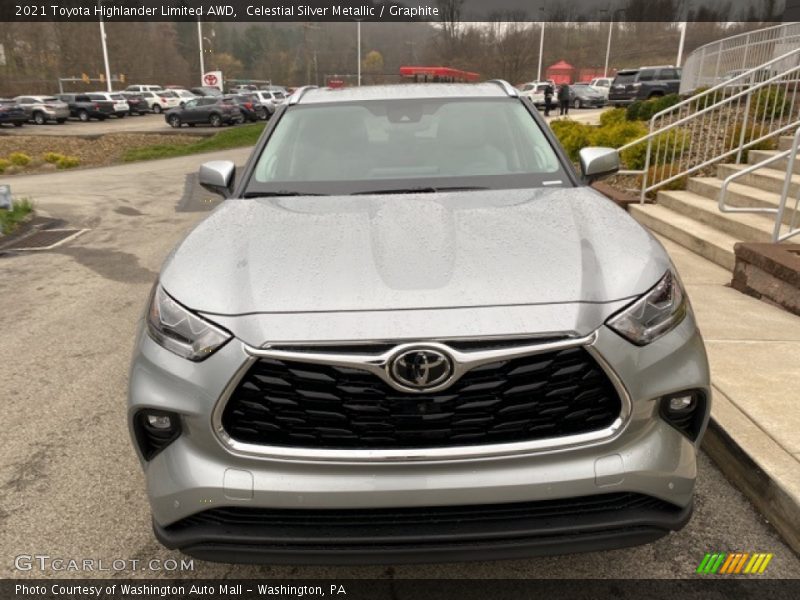 Celestial Silver Metallic / Graphite 2021 Toyota Highlander Limited AWD