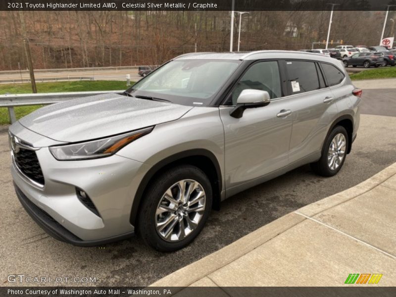 Celestial Silver Metallic / Graphite 2021 Toyota Highlander Limited AWD