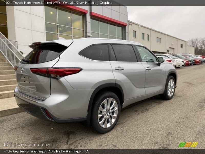 Celestial Silver Metallic / Graphite 2021 Toyota Highlander Limited AWD