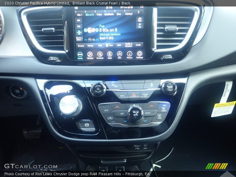 Brilliant Black Crystal Pearl / Black 2020 Chrysler Pacifica Hybrid Limited