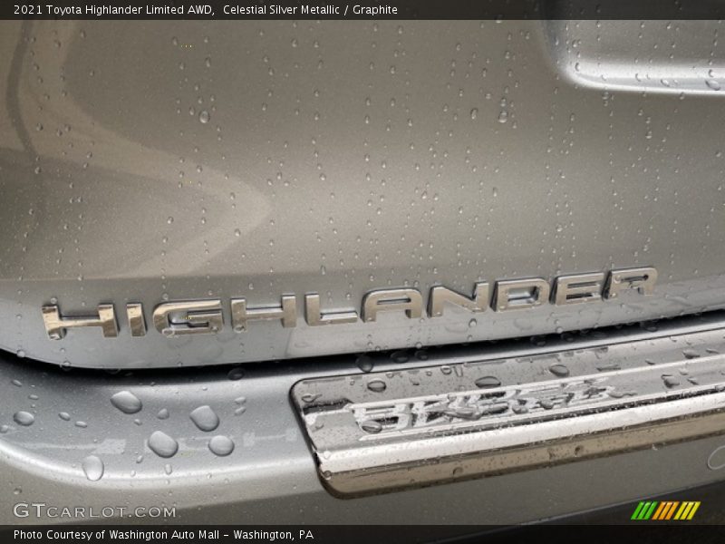 Celestial Silver Metallic / Graphite 2021 Toyota Highlander Limited AWD