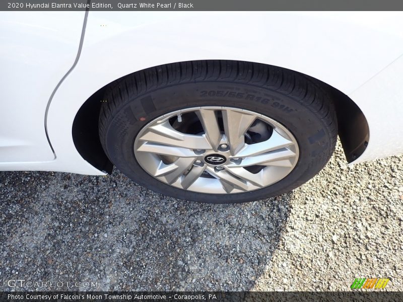 Quartz White Pearl / Black 2020 Hyundai Elantra Value Edition