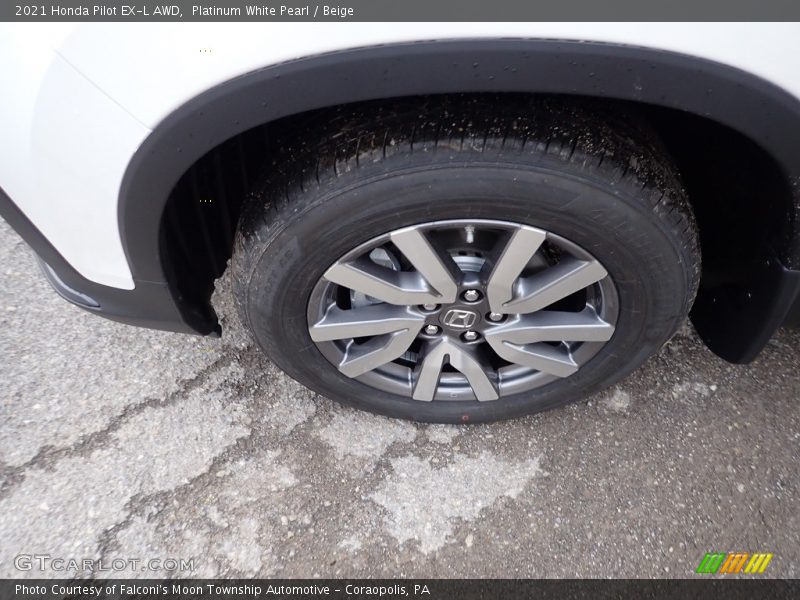 Platinum White Pearl / Beige 2021 Honda Pilot EX-L AWD