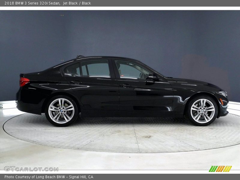 Jet Black / Black 2018 BMW 3 Series 320i Sedan