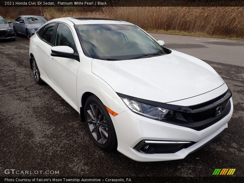 Front 3/4 View of 2021 Civic EX Sedan