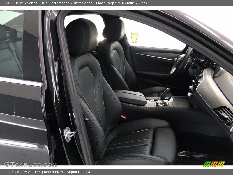 Black Sapphire Metallic / Black 2018 BMW 5 Series 530e iPerfomance xDrive Sedan