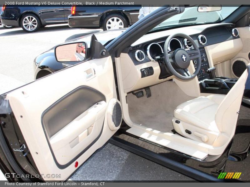 Black / Medium Parchment 2008 Ford Mustang V6 Deluxe Convertible