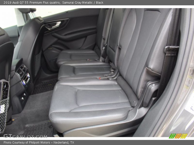 Samurai Gray Metallic / Black 2019 Audi Q7 55 Premium Plus quattro