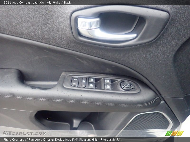 White / Black 2021 Jeep Compass Latitude 4x4
