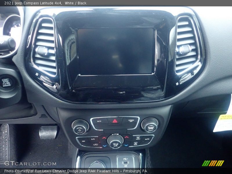 White / Black 2021 Jeep Compass Latitude 4x4