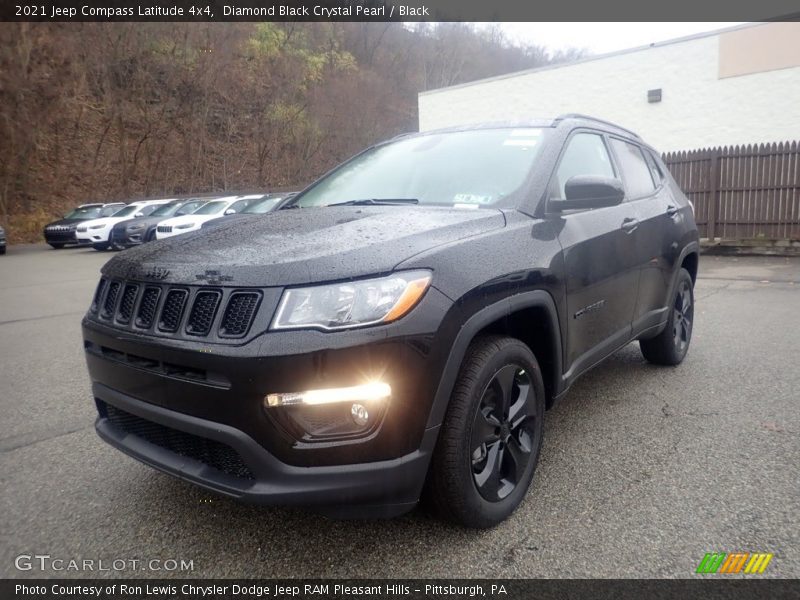Diamond Black Crystal Pearl / Black 2021 Jeep Compass Latitude 4x4