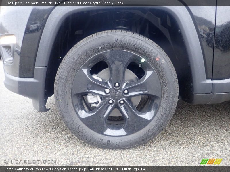 Diamond Black Crystal Pearl / Black 2021 Jeep Compass Latitude 4x4
