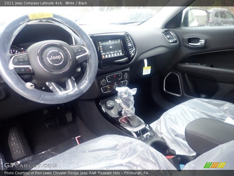 White / Black 2021 Jeep Compass Latitude 4x4